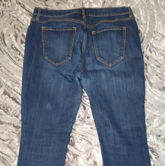 Old Navy Jeans - Picture 3 of 6